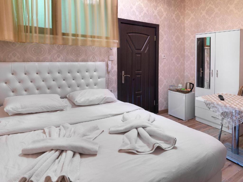 Diyar Hotel Istanbul Bagian luar foto